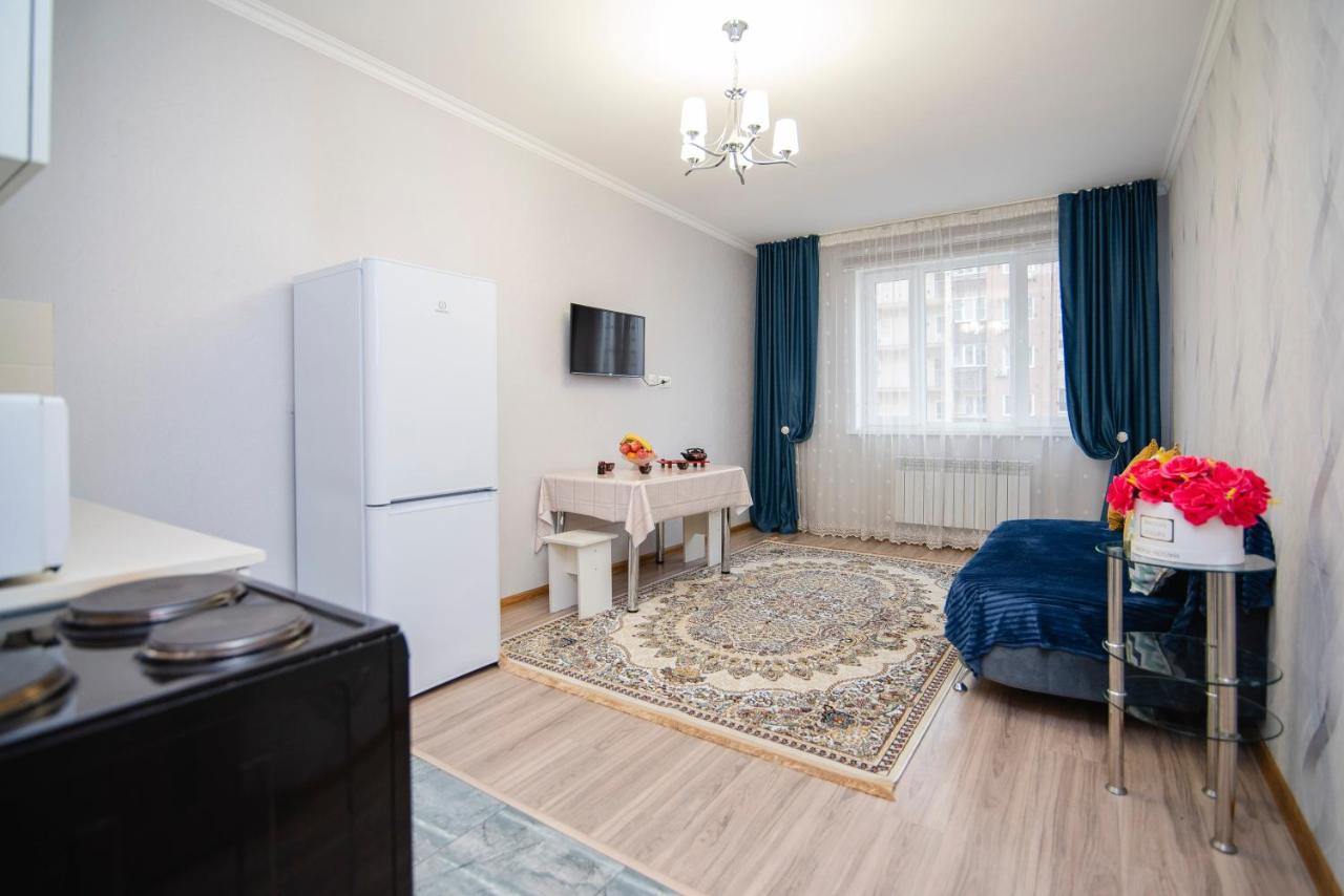Apartment Zodiak Almaty Exterior photo