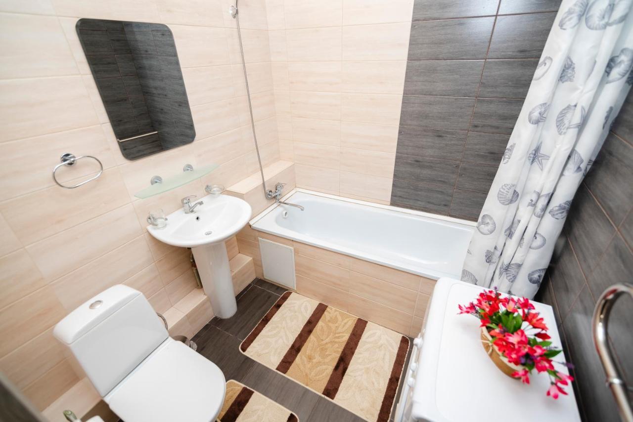 Apartment Zodiak Almaty Exterior photo